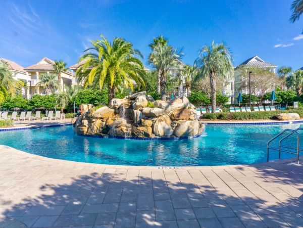 Beautiful Destin Six Bedroom Vacation Home