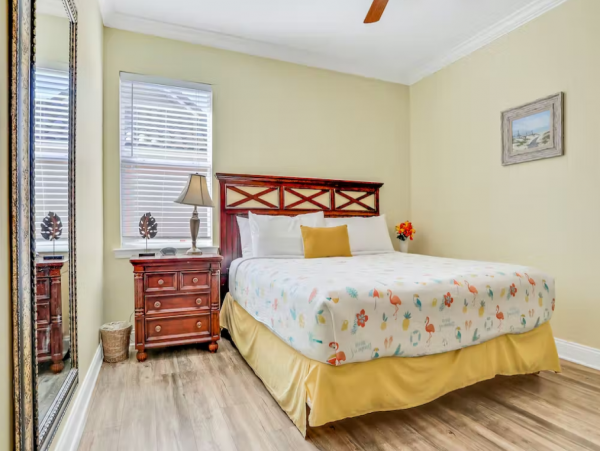Beautiful Destin Six Bedroom Vacation Home