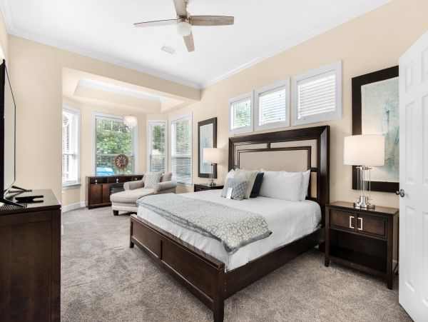 Destin 3 Bedroom Vacation Home with Private Pool & Spa