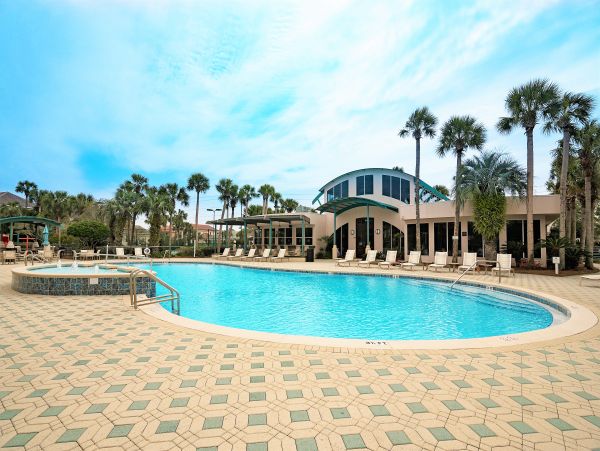 Destin 3 Bedroom Vacation Home with Private Pool & Spa
