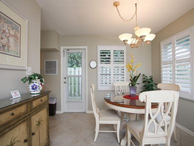 Dining Area Seats Four Dining Area Seats Four