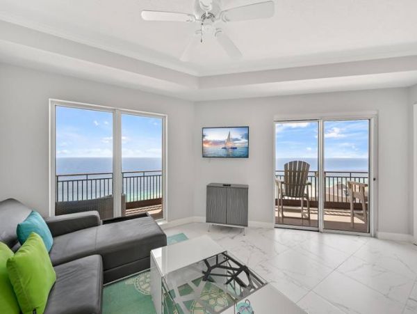Miramar Beach 3 Bedroom Vacation Chic Modern Condo