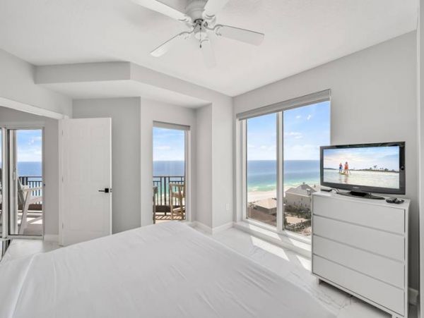 Miramar Beach 3 Bedroom Vacation Chic Modern Condo