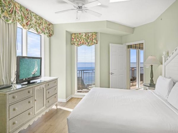 Three Bedroom Beachfront Vacation Rental – Miramar Beach Family Condo with Gulf Views
