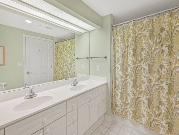 Three Bedroom Beachfront Vacation Rental – Miramar Beach Family Condo with Gulf Views