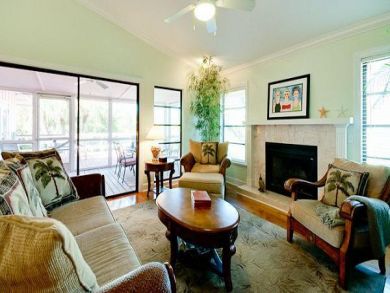 Anna Maria Island 3 Bedroom Vacation Rental Sleeps 6