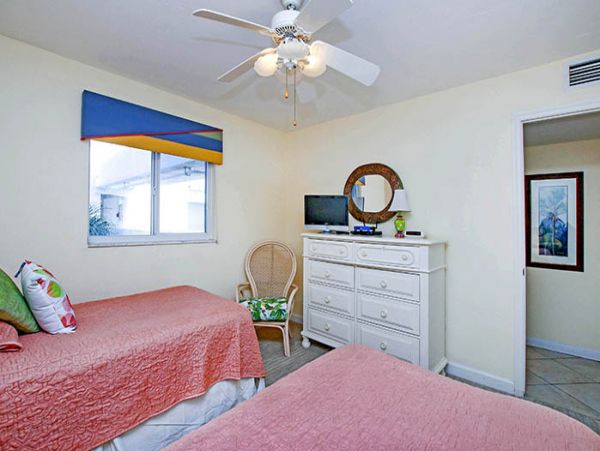 Sanibel Vacation Accommodation Gulf Front Vacation Condo