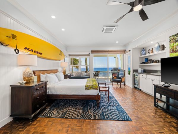 Poipu Oceanfront Vacation Rental - Luxury Cottage in Kauai