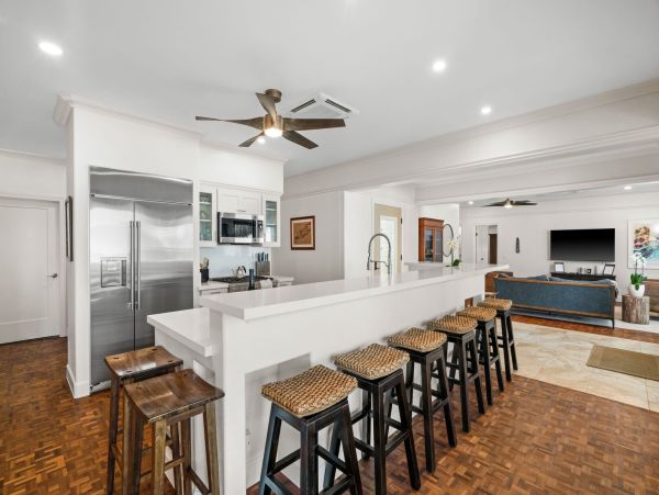Poipu Oceanfront Vacation Rental - Luxury Cottage in Kauai