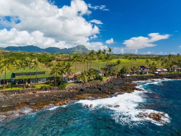 Poipu Oceanfront Vacation Rental - Luxury Cottage in Kauai