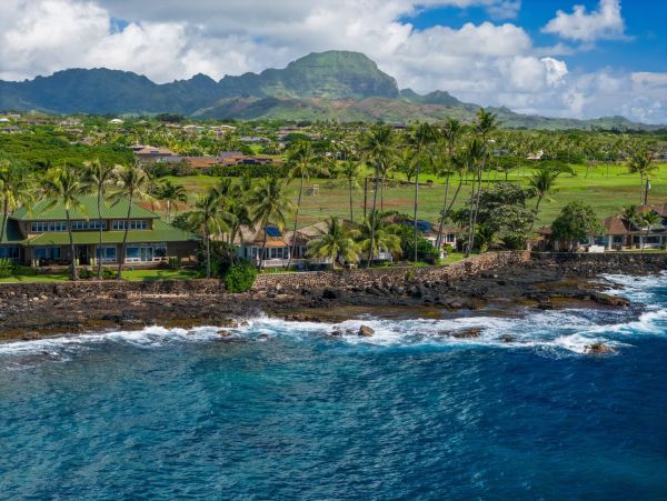 Poipu Oceanfront Vacation Rental - Luxury Cottage in Kauai