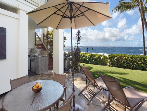 Stunning 3 bedroom Beachfront Property