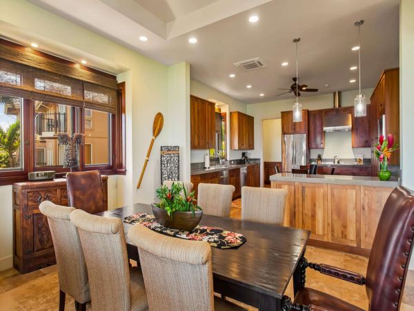 Walk to Beach Vacation Home in Poipu - Ocean Views