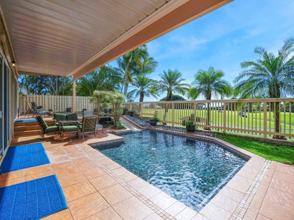 Large Private Home with Pool in Beautiful & Sunny Poipu