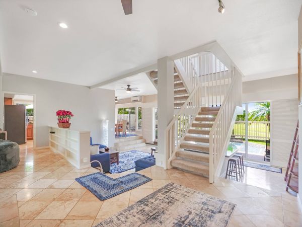 Large Private Home with Pool in Beautiful & Sunny Poipu