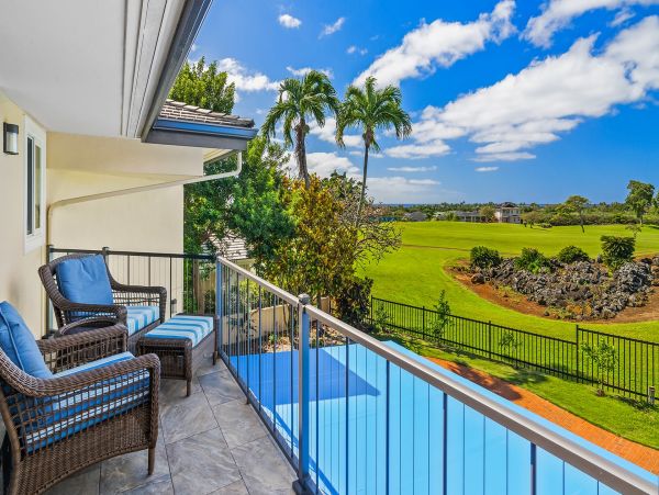 Luxury Vacation Rental Home Sleeps Ten Guests