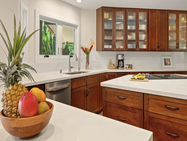 Luxury Vacation Rental Home Sleeps Ten Guests