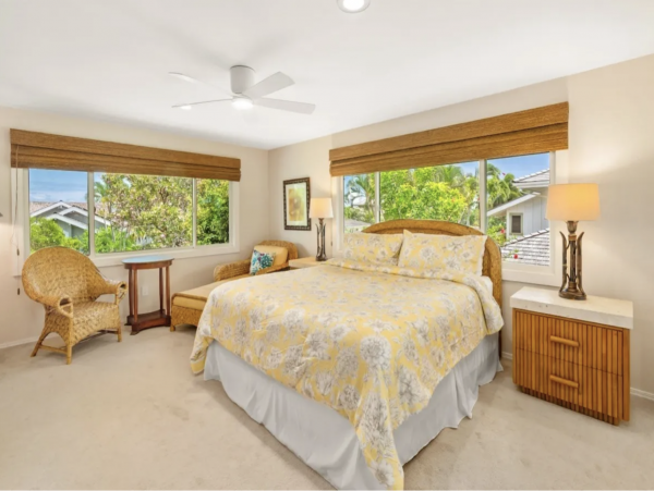 Luxury Vacation Rental Home Sleeps Ten Guests