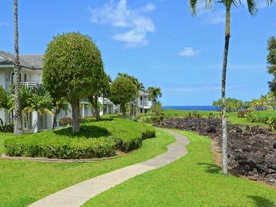 Garden & golf course view condo for rent in Princeville, Kauai, Hawaii Garden & golf course view condo for rent in Princeville, Kauai, Hawaii