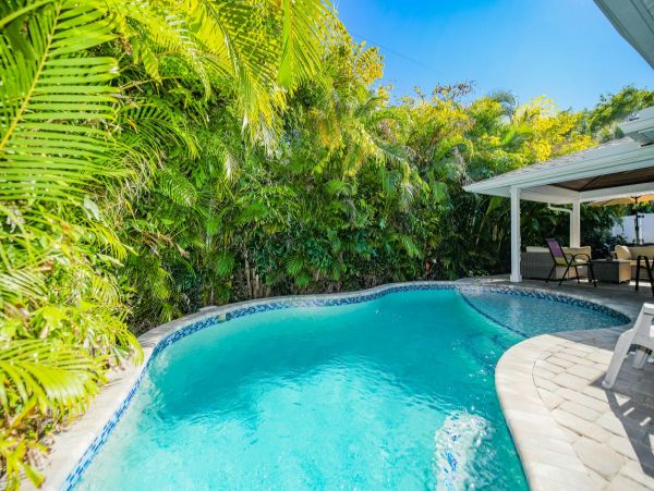 Holmes Beach Vacation Rental Pool Home With Four Bedrooms