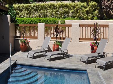 Community plunge pool Community plunge pool