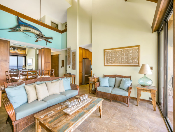 Spacious Oceanfront Condo with Panoramic Views in Kauai