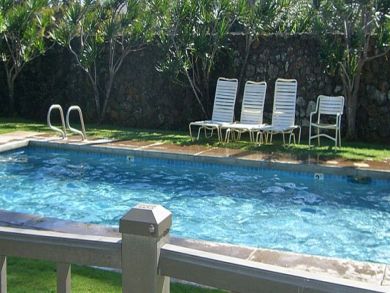 Community pool