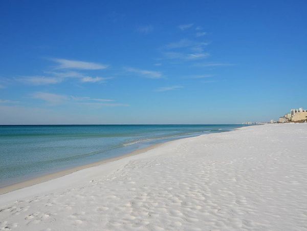 Miramar Beach Four Bedroom Vacation Home with Private Splash Pool