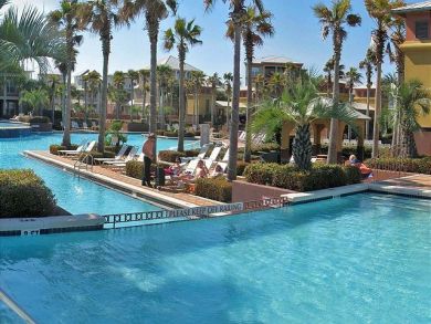 Excellent vacation home with shared pool in Seacrest Beach, Florida