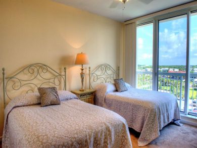Destin condo rental on 6th floor