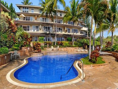 Community pool