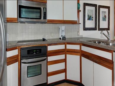 Fully equipped kitchen