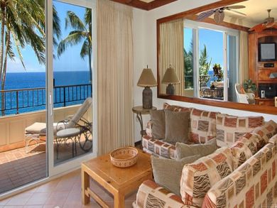Living room open to balcony