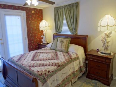 Northern Anna Maria Island Pool Vacation Homes View Now!