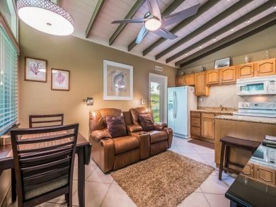 Anna Maria Island Vacation Duplex One Bedroom Sleeps Two
