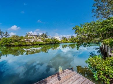 Anna Maria Island Vacation Duplex One Bedroom Sleeps Two