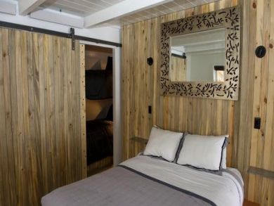 Bedroom 3 with queen bed &