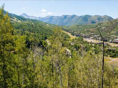 Six Bedrooms Snowmass Vacation Home with Ful Mountain Views