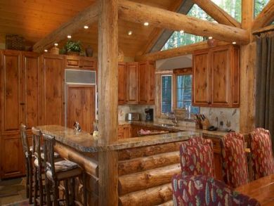Kitchen with Breakfast Bar