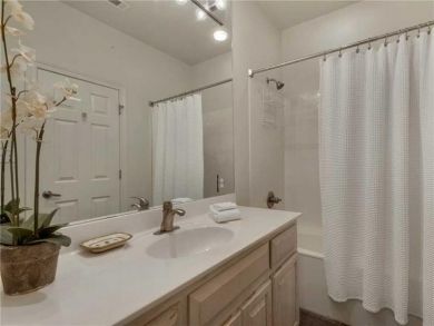 Bathroom - Shower in tub