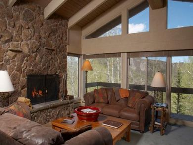 Mountain View Home for Rent in Snowmass Village - 4 Bedrooms - Sleeps 10-13