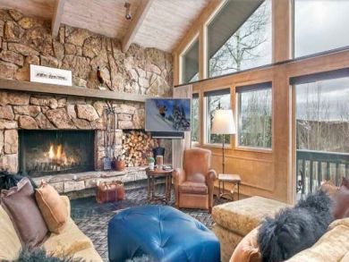 Ten Bedroom Ski Vacation Homes Sleeps 16 - Ski In Ski Out