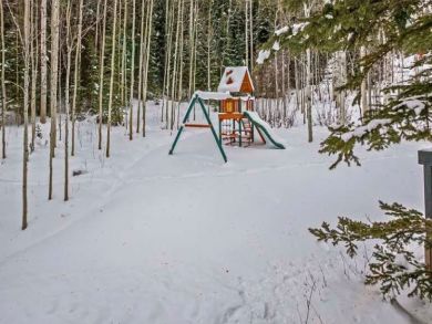 Ten Bedroom Ski Vacation Homes Sleeps 16 - Ski In Ski Out