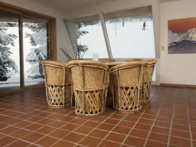 Table & Chairs