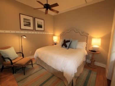 Bedroom 2 with king bed