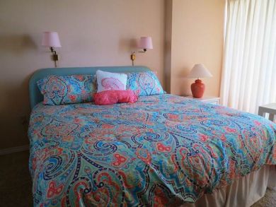 Queen Bed in Second Bedroom