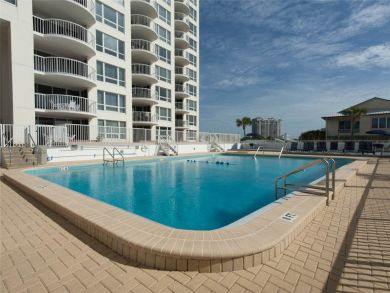 Large Swimming Pool Large Swimming Pool