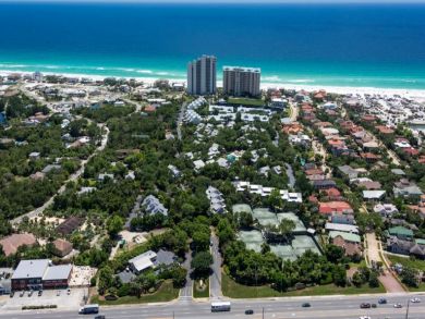 Miramar Beach Value Vacation Condo Sleeps Eight Guests