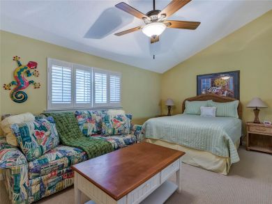 Loft with Queen Bed