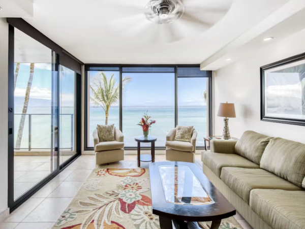 Pacific Ocean Almost at Your Door The number 1 Vacation Rental